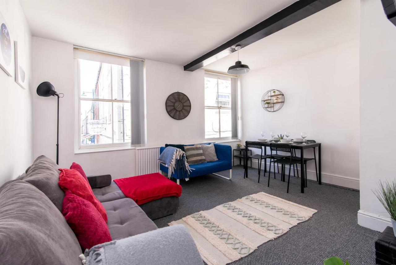Characterful 2 Bed Apartment - Spacious & Comfy Castle Donington Luaran gambar